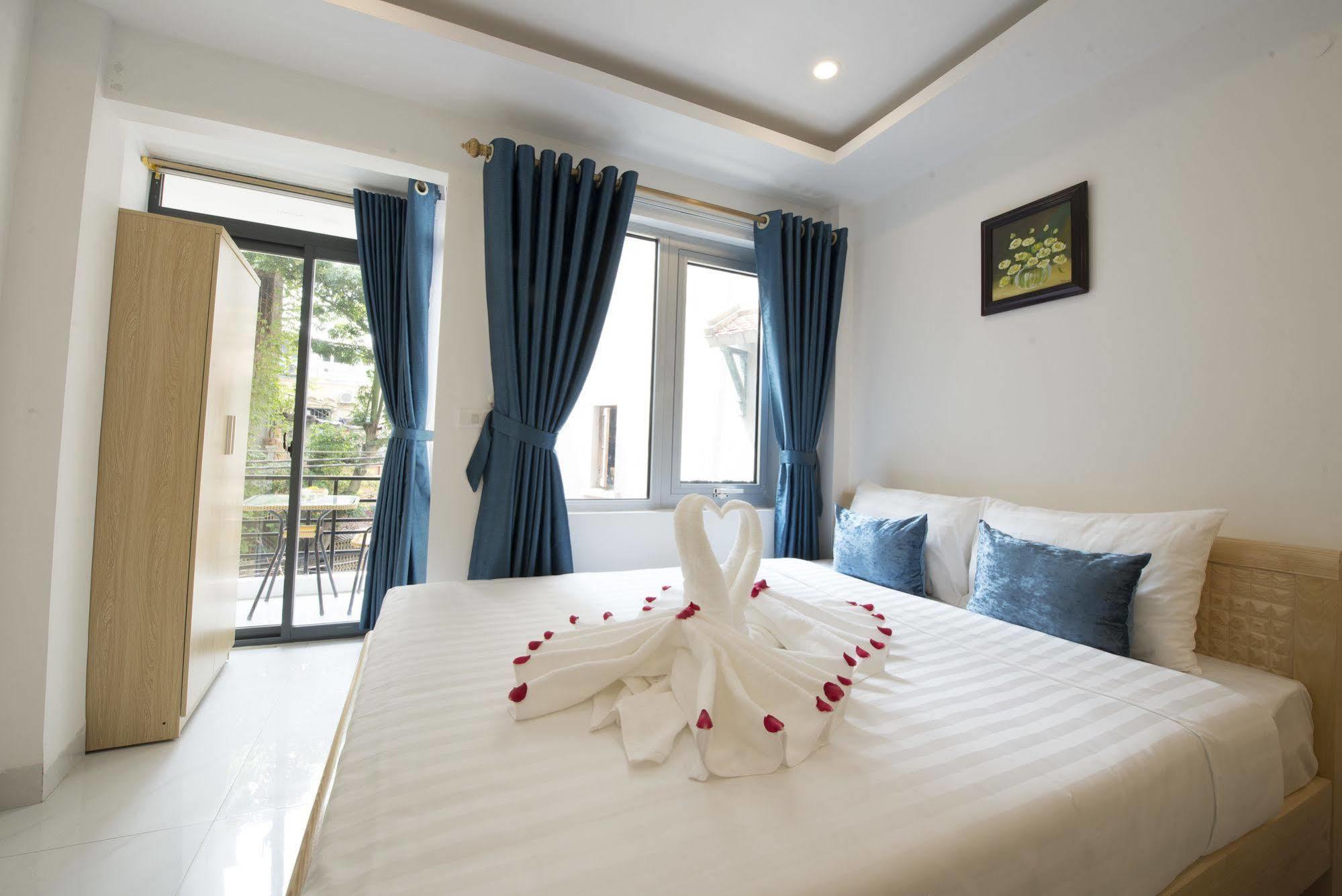 Ha Noi Holiday Center Hotel Hanoi Exterior foto
