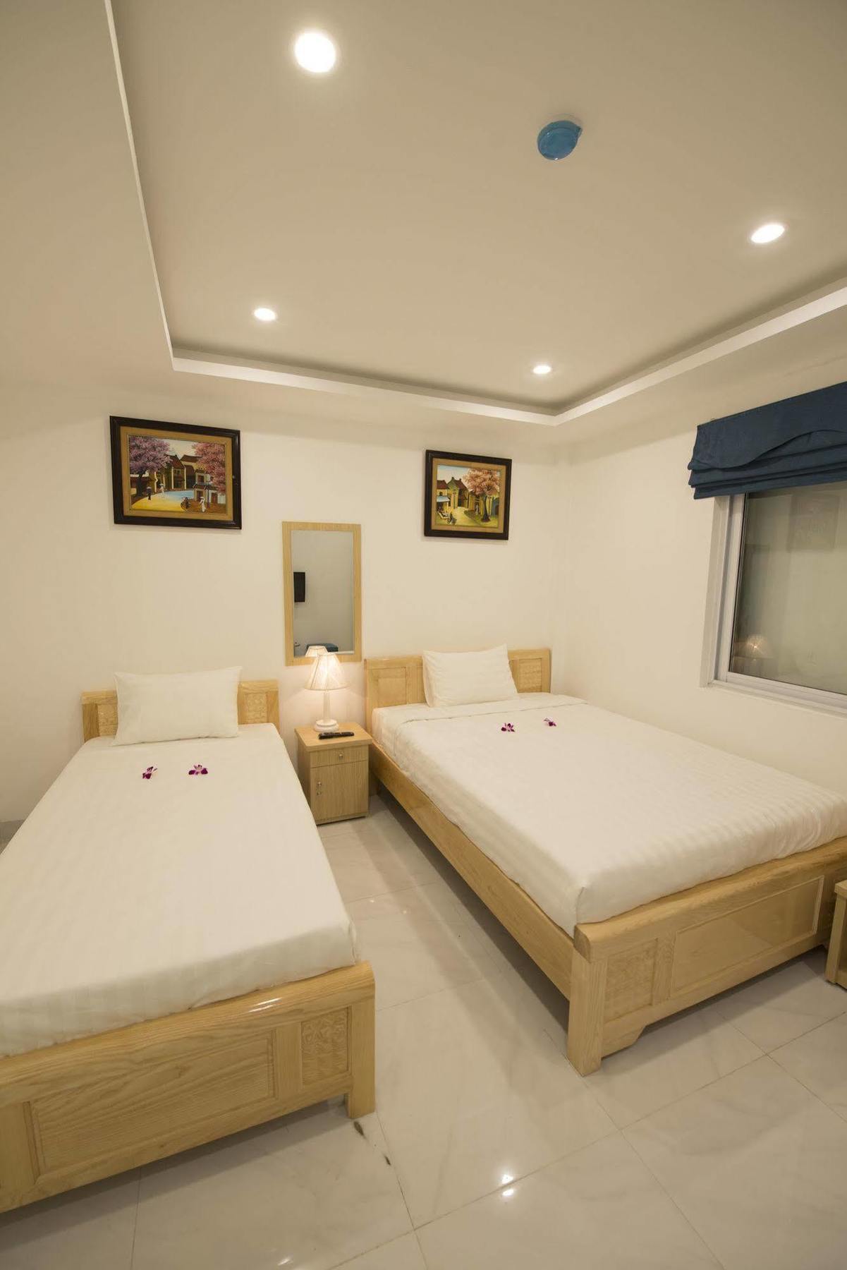 Ha Noi Holiday Center Hotel Hanoi Exterior foto