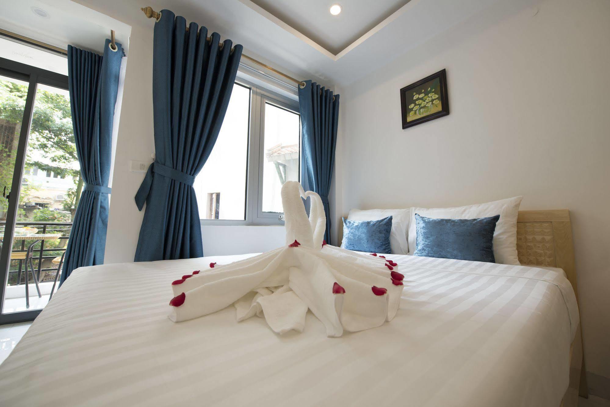 Ha Noi Holiday Center Hotel Hanoi Exterior foto